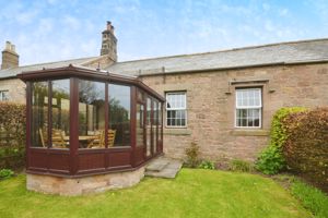 Rear elevation- click for photo gallery